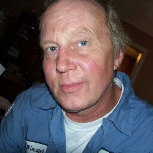 Meet your Posher, Bob